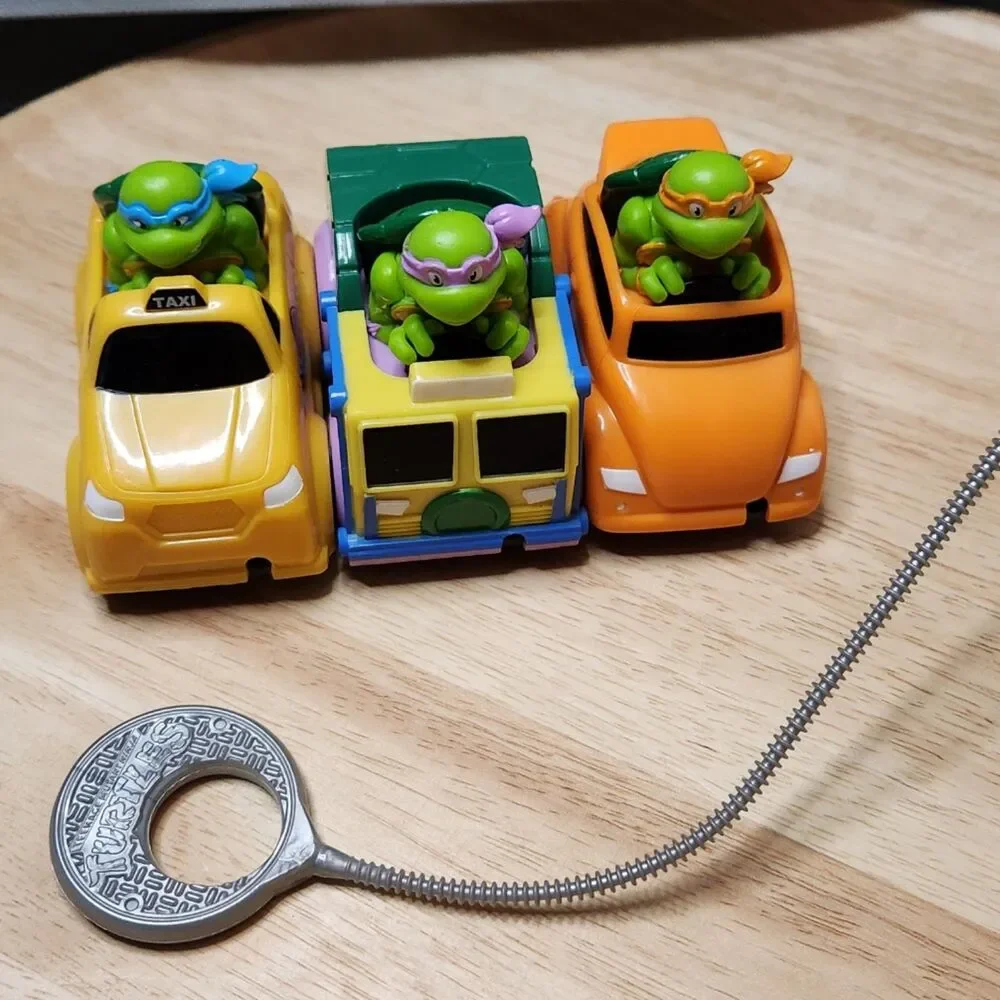 Teenage Mutant Ninja Turtles Rad Rip Racers 3‑Car Set with Ripcord - Picture 1 of 11